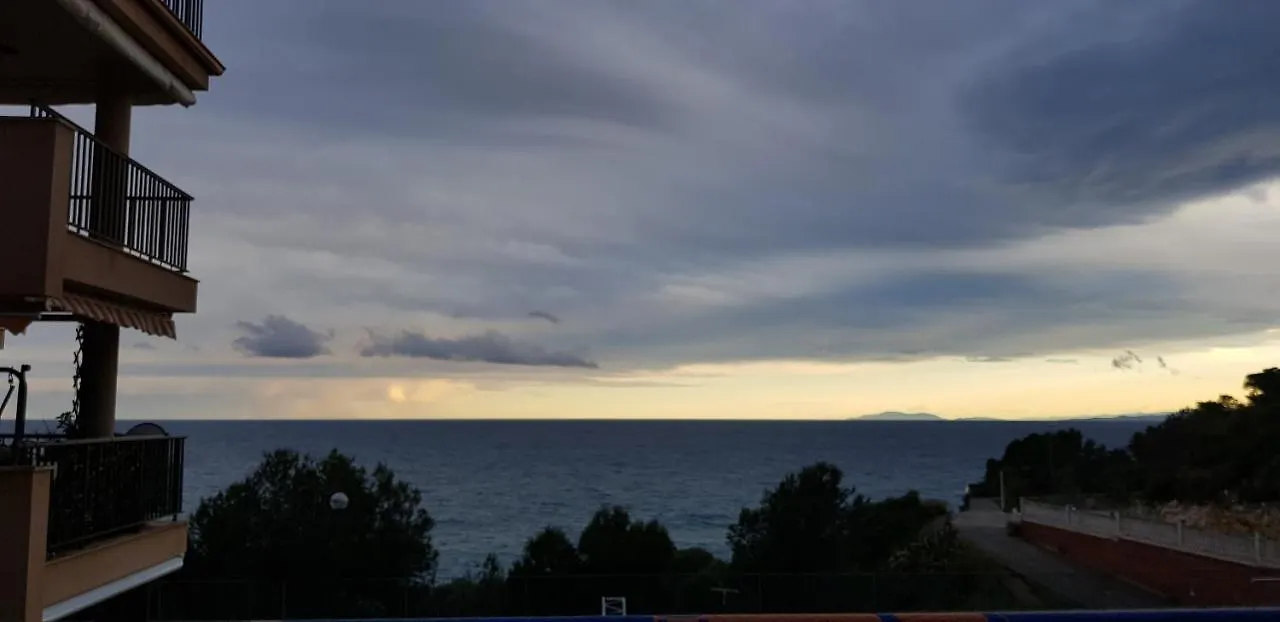 Apartamento Con Vistas Al Mar Salou Spain